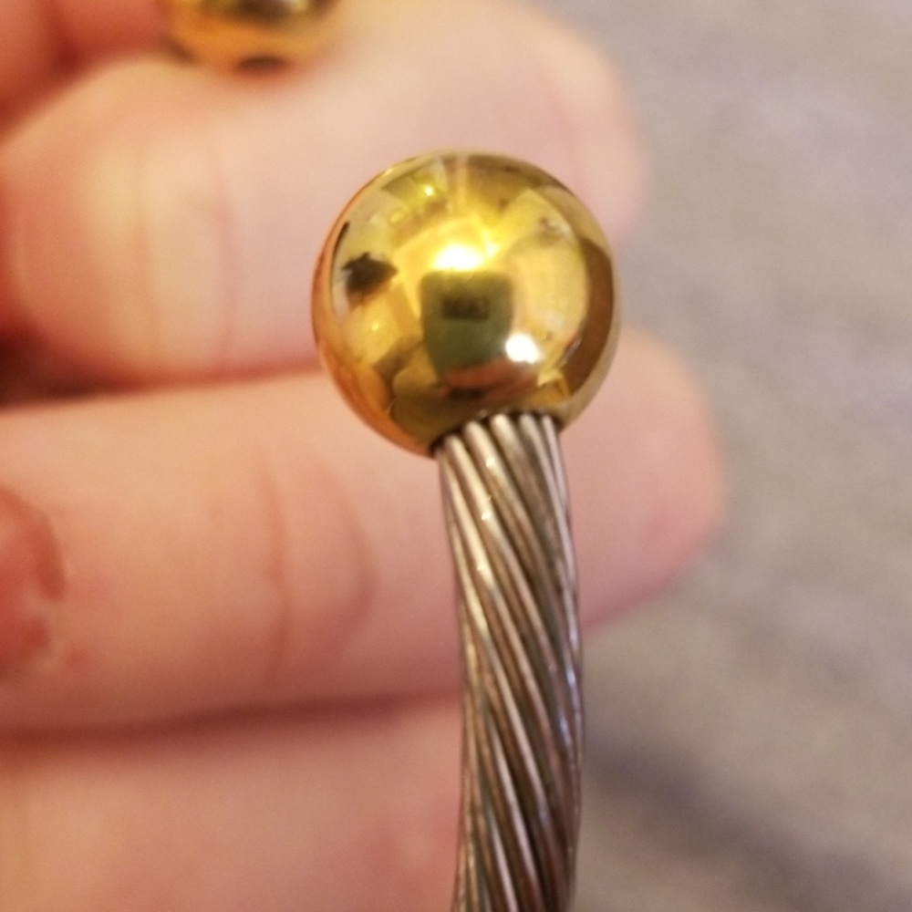 Magnetic thearpy bracelet. - Picture 5 of 5